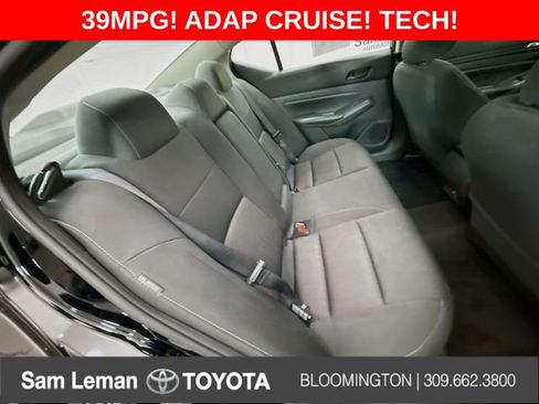 Used 2024 Nissan Altima 2.5 SV image 24