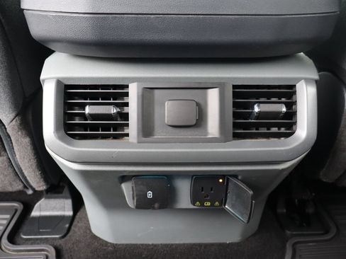 Used 2022 Ford F150 XLT w/ Equipment Group 302A High AWD/4WD image 28