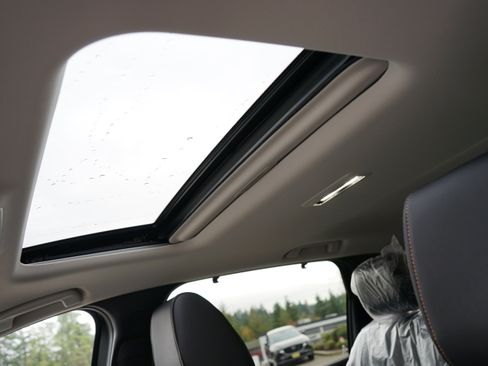 New 2026 MAZDA CX-90 Plug-In Hybrid w/ Preferred image 13