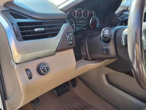 Used 2016 Chevrolet Tahoe LT w/ Luxury Package image 9