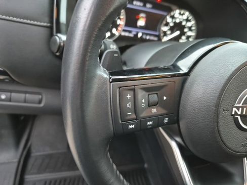 Used 2022 Nissan Pathfinder SV image 22