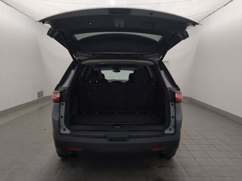 Used 2021 Chevrolet Traverse LT FWD image 29