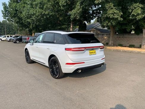 New 2025 Lincoln Corsair Grand Touring w/ Equipment Group 301A image 3