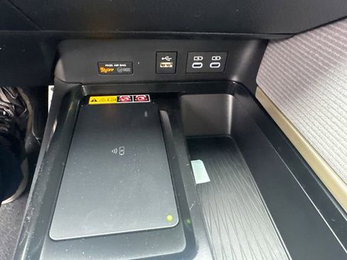 New 2026 Toyota Camry SE image 31