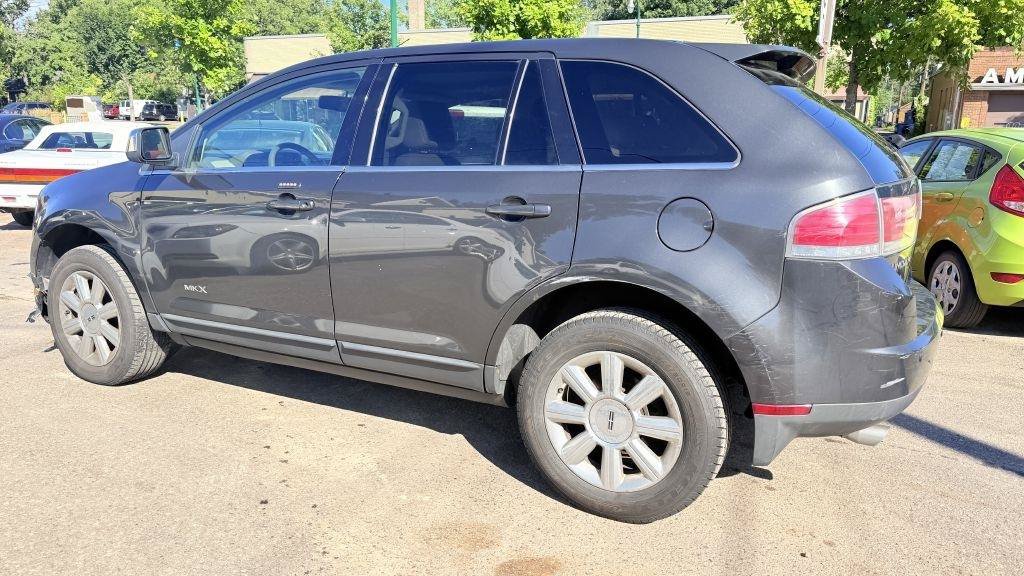 Used 2007 Lincoln MKX AWD image 6