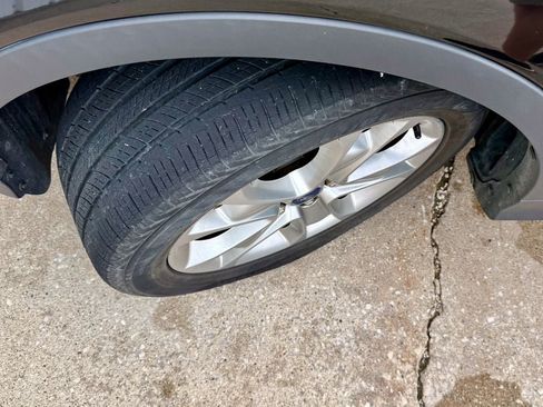 Used 2014 Ford Escape Titanium AWD/4WD image 29