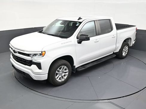 Used 2024 Chevrolet Silverado 1500 RST RWD image 13