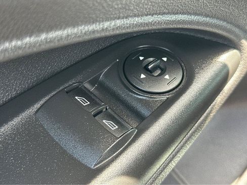 Used 2016 Ford Transit Connect XLT FWD image 31