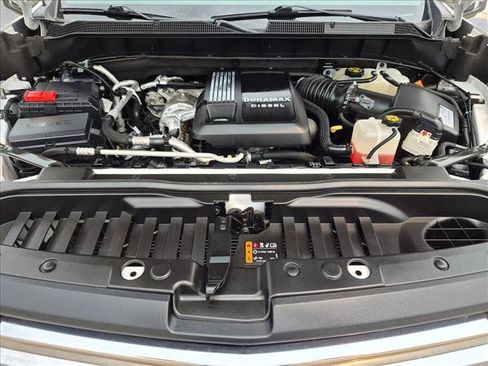 Used 2021 Chevrolet Silverado 1500 High Country w/ Technology Package AWD/4WD image 22