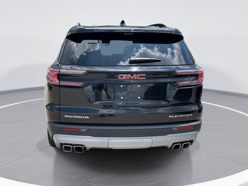Used 2026 GMC Acadia Elevation w/ Elevation Premium Package FWD image 7