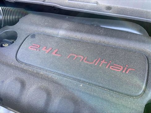 Used 2018 Jeep Compass Latitude w/ Popular Equipment Group FWD image 33