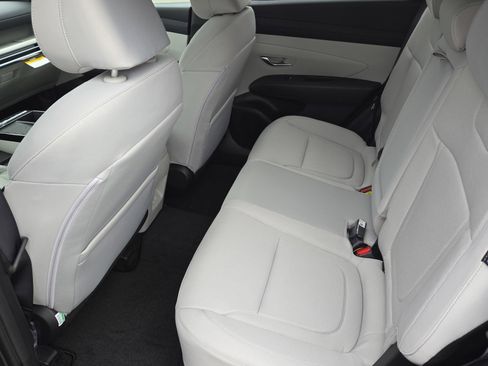 New 2026 Hyundai Tucson Blue SE image 16