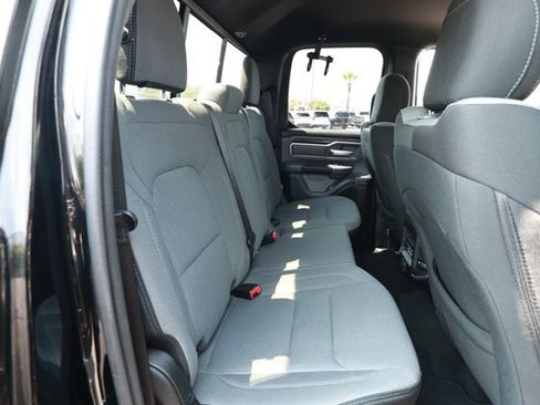 Used 2022 RAM 1500 Big Horn AWD/4WD image 30