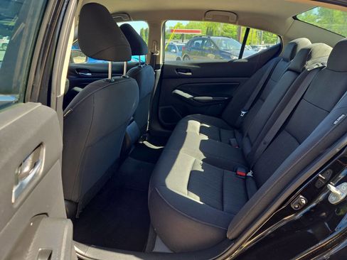 Used 2021 Nissan Altima 2.5 S FWD image 14