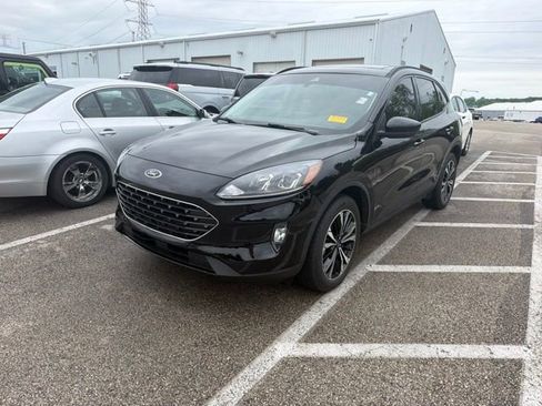 Used 2022 Ford Escape SEL w/ SEL Stealth AWD Package image 2