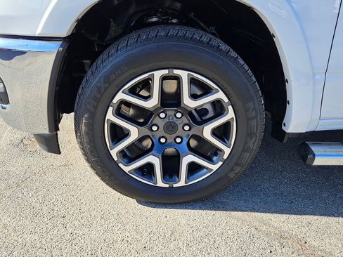 Used 2025 RAM 1500 Laramie image 9