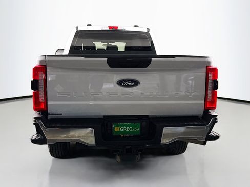 Used 2024 Ford F250 XL w/ 360-Degree Camera Package AWD/4WD image 8