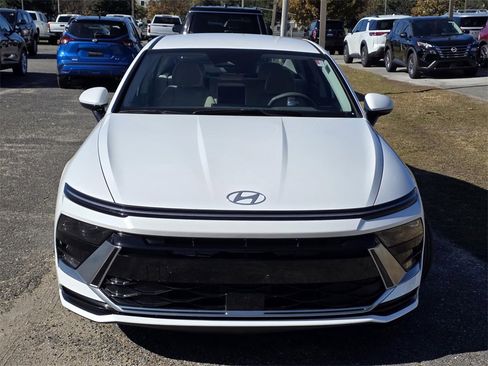 Used 2024 Hyundai Sonata SEL image 3