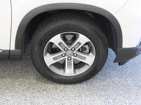 Used 2024 Honda Pilot EX-L image 5