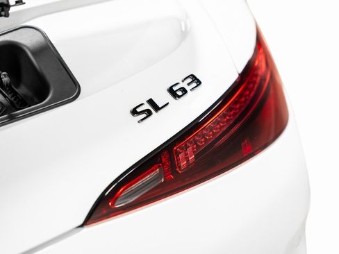 Used 2022 Mercedes-Benz SL 63 AMG 4MATIC image 28