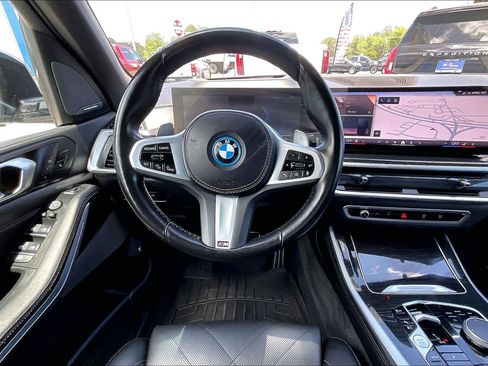 Used 2024 BMW X5 xDrive50e w/ M Sport Package AWD/4WD image 5