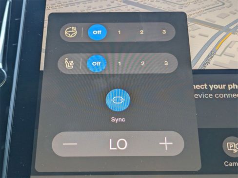 New 2025 Volvo XC90 B6 Core w/ Climate Package image 24