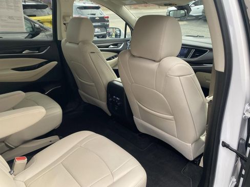 Certified 2023 Buick Enclave Essence AWD/4WD image 30