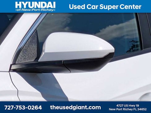 Used 2025 Hyundai Tucson SEL FWD image 11