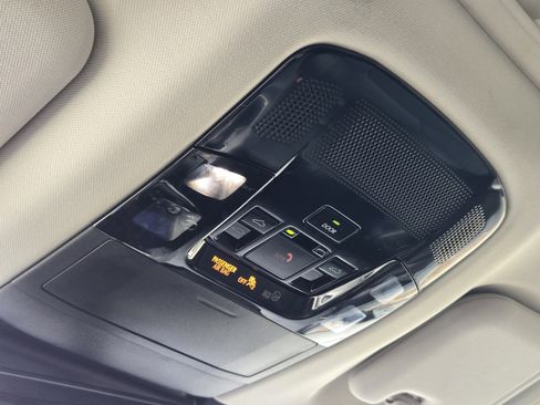 Used 2025 Lexus NX 250 FWD w/ Premium Package image 40