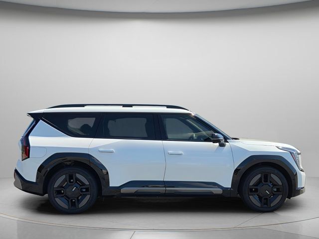 Used 2024 Kia EV9 GT-Line AWD/4WD image 8