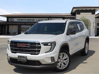 Used 2025 GMC Acadia Elevation w/ Elevation Premium Package