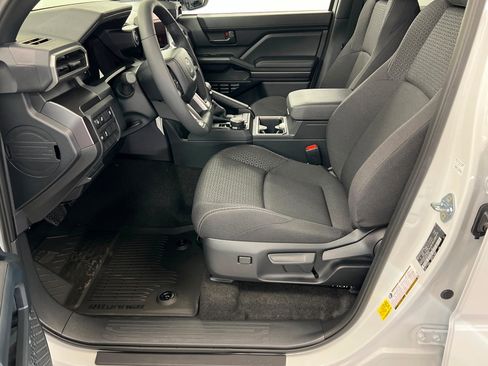 New 2026 Toyota 4Runner SR5 image 17