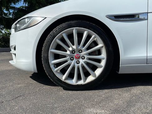 Used 2018 Jaguar XE Portfolio RWD image 8