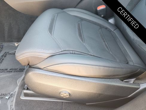 Used 2025 Mercedes-Benz GLC 63 AMG S image 23