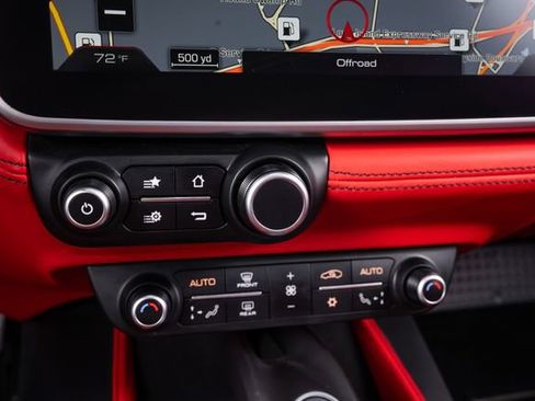 Used 2019 Ferrari Portofino RWD image 49