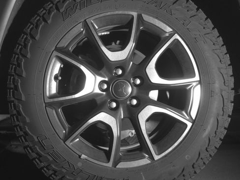 Used 2025 Jeep Compass Trailhawk AWD/4WD image 12