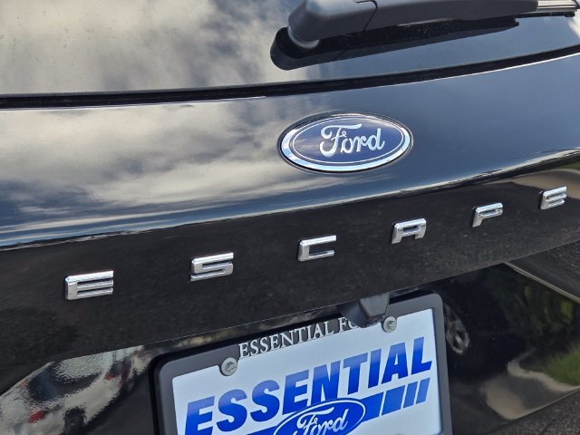 Used 2024 Ford Escape ST-Line AWD/4WD image 14