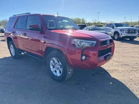 Used 2017 Toyota 4Runner SR5 Premium AWD/4WD image 7