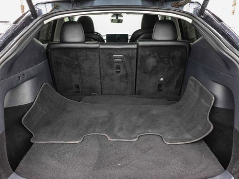 Used 2020 Tesla Model Y Performance image 16