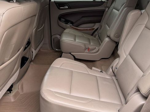 Used 2016 Chevrolet Tahoe LTZ AWD/4WD image 30