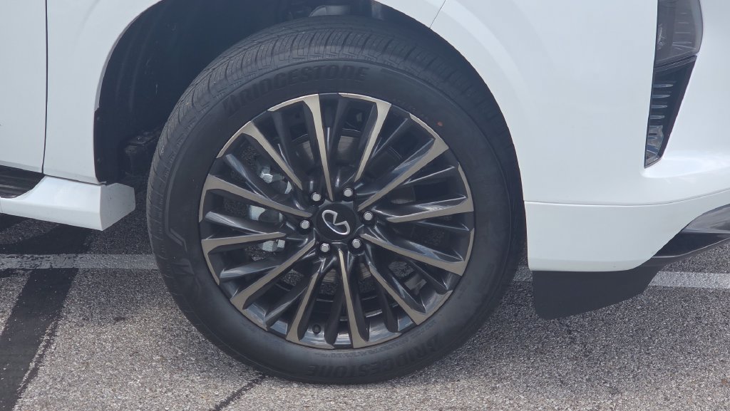 New 2026 INFINITI QX80 Autograph AWD/4WD image 11