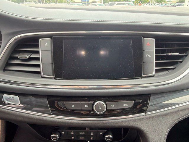 Used 2020 Buick Enclave Preferred FWD image 21