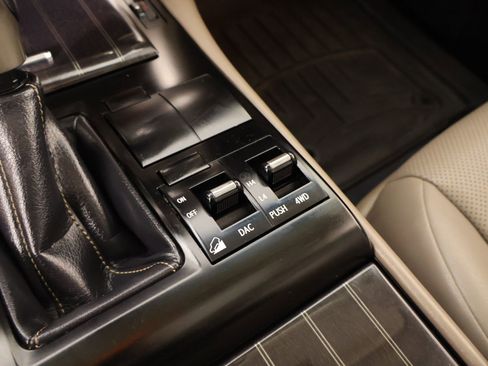 Used 2021 Lexus GX 460 Premium w/ Premium Package image 9