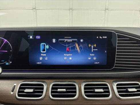 Used 2024 Mercedes-Benz GLE 450 4MATIC image 32