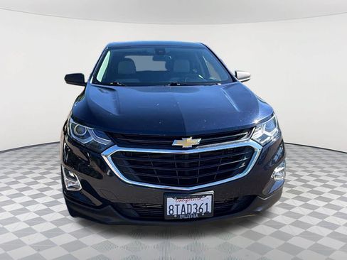 Certified 2020 Chevrolet Equinox LS w/ LS Convenience Package AWD/4WD image 2