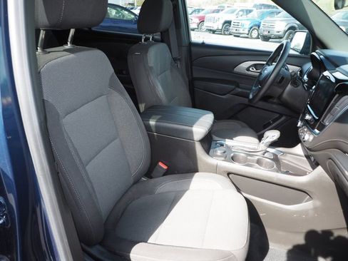Used 2023 Chevrolet Traverse LT AWD/4WD image 22