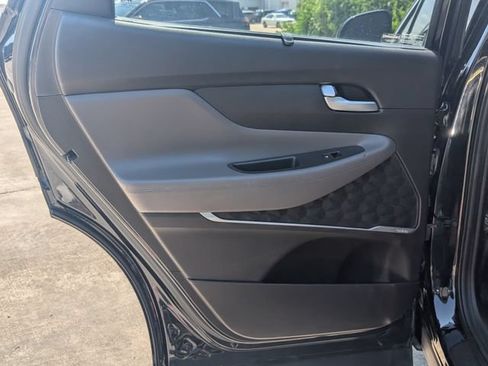 Used 2019 Hyundai Santa Fe SEL FWD image 23