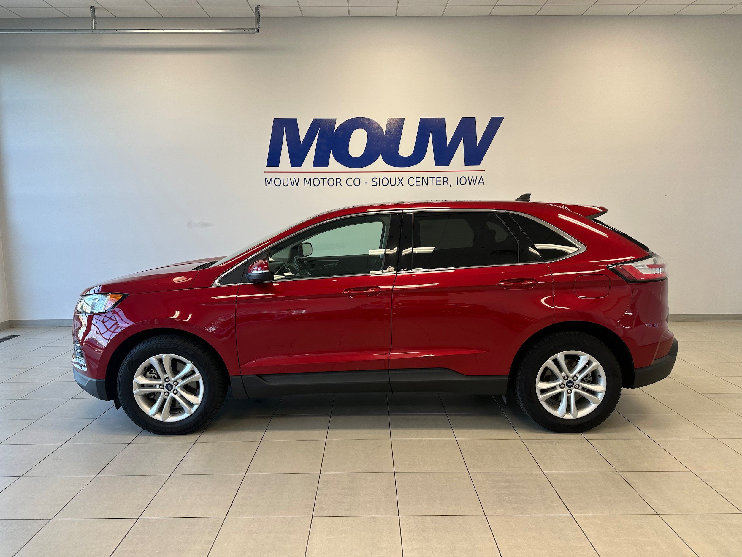 Used 2020 Ford Edge SEL AWD/4WD image 1