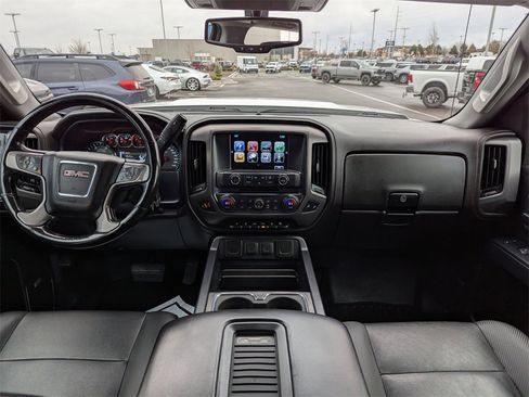Used 2018 GMC Sierra 3500 SLT image 27