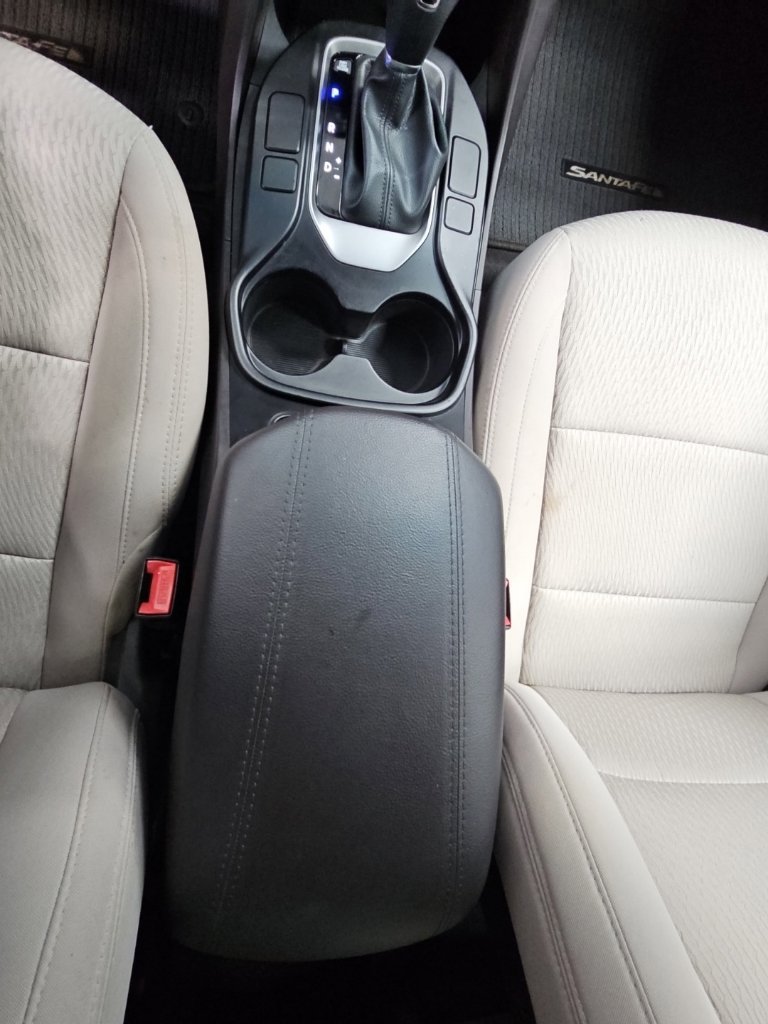Used 2017 Hyundai Santa Fe Sport FWD image 22